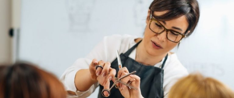 A Step-By-Step Guide to Beauty School Accreditation