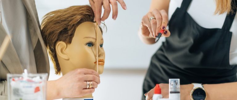 5 Reasons You’ll Love the Process of Becoming a Cosmetologist