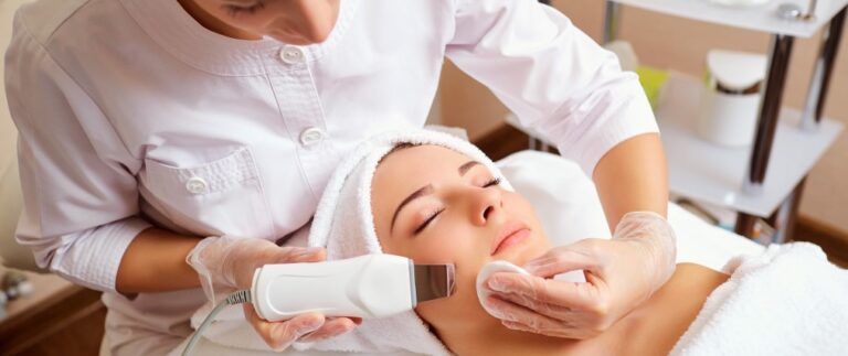 Should You Pursue a Career in the Beauty Industry?